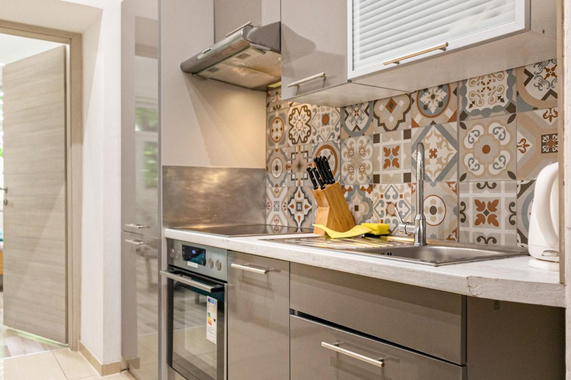 Chic 1Br Apt Near Biggest Amusementpark Of Вена Экстерьер фото