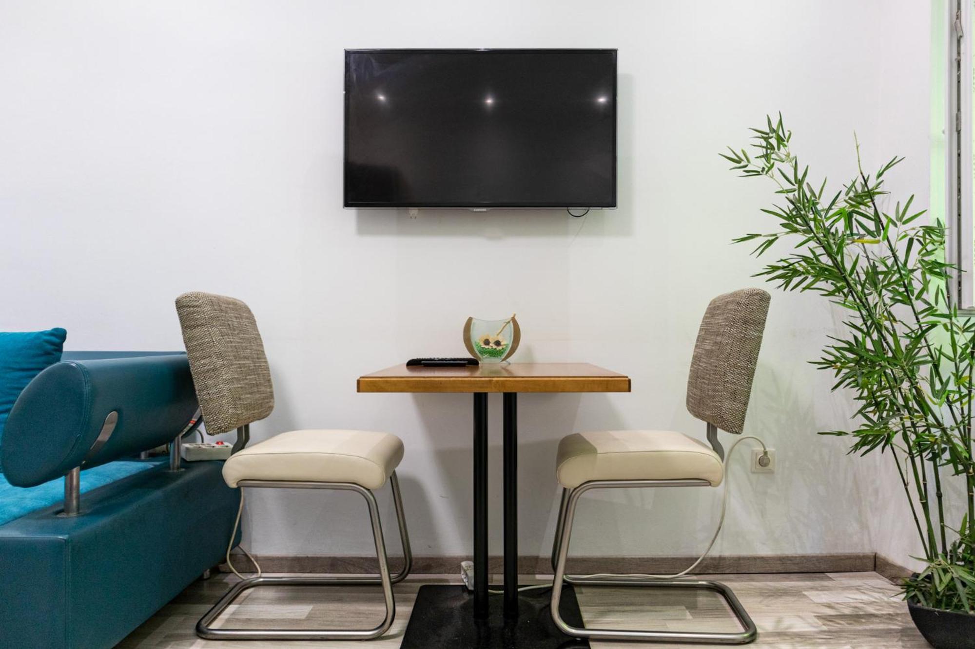 Chic 1Br Apt Near Biggest Amusementpark Of Вена Экстерьер фото