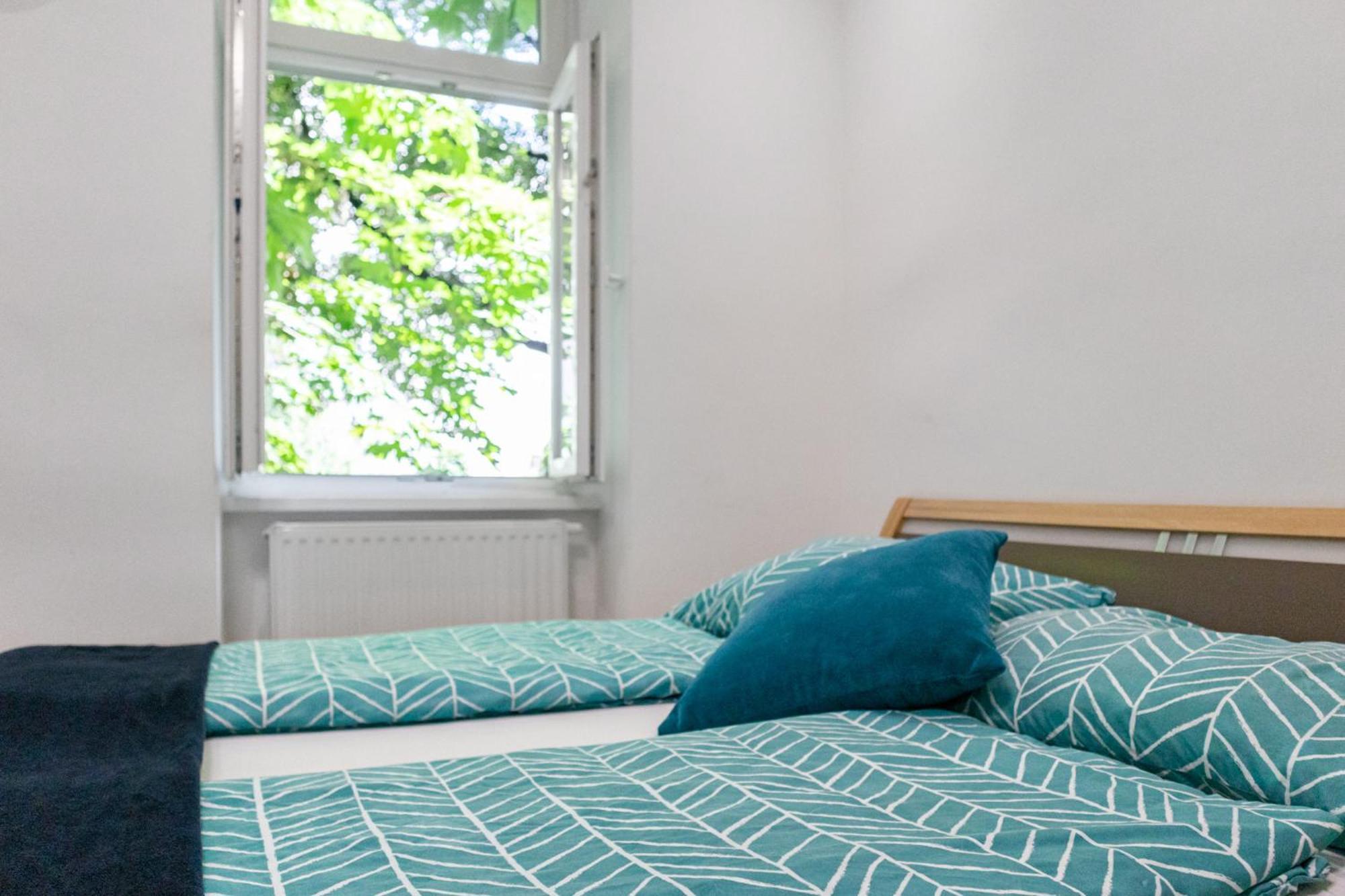 Chic 1Br Apt Near Biggest Amusementpark Of Вена Экстерьер фото